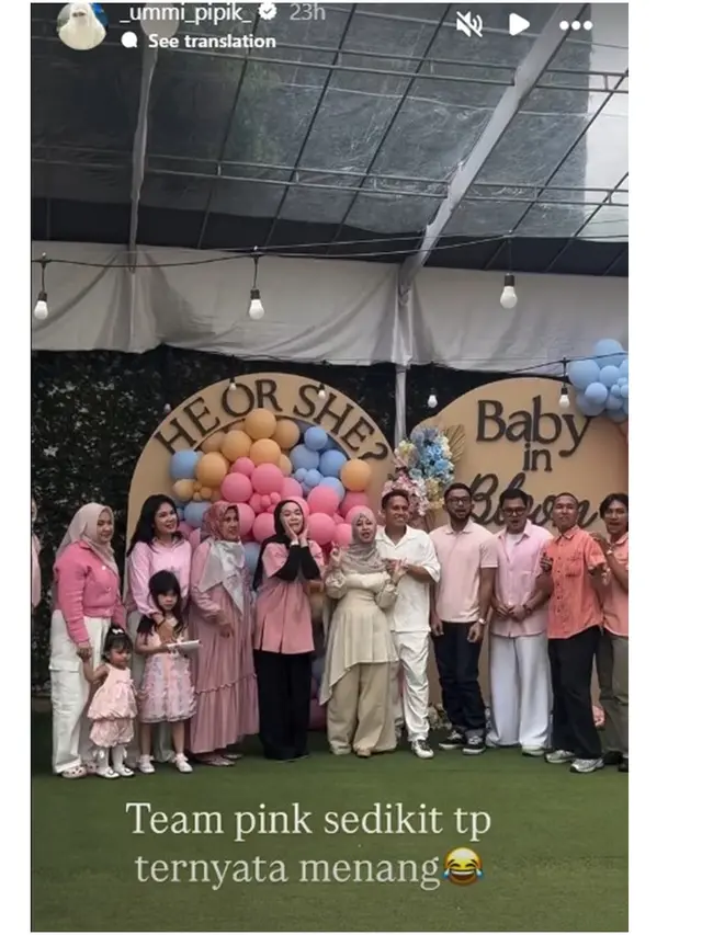 7 Potret Meriah Gender Reveal Adiba Khanza di Taman, Sambut Jenis Kelamin Anak