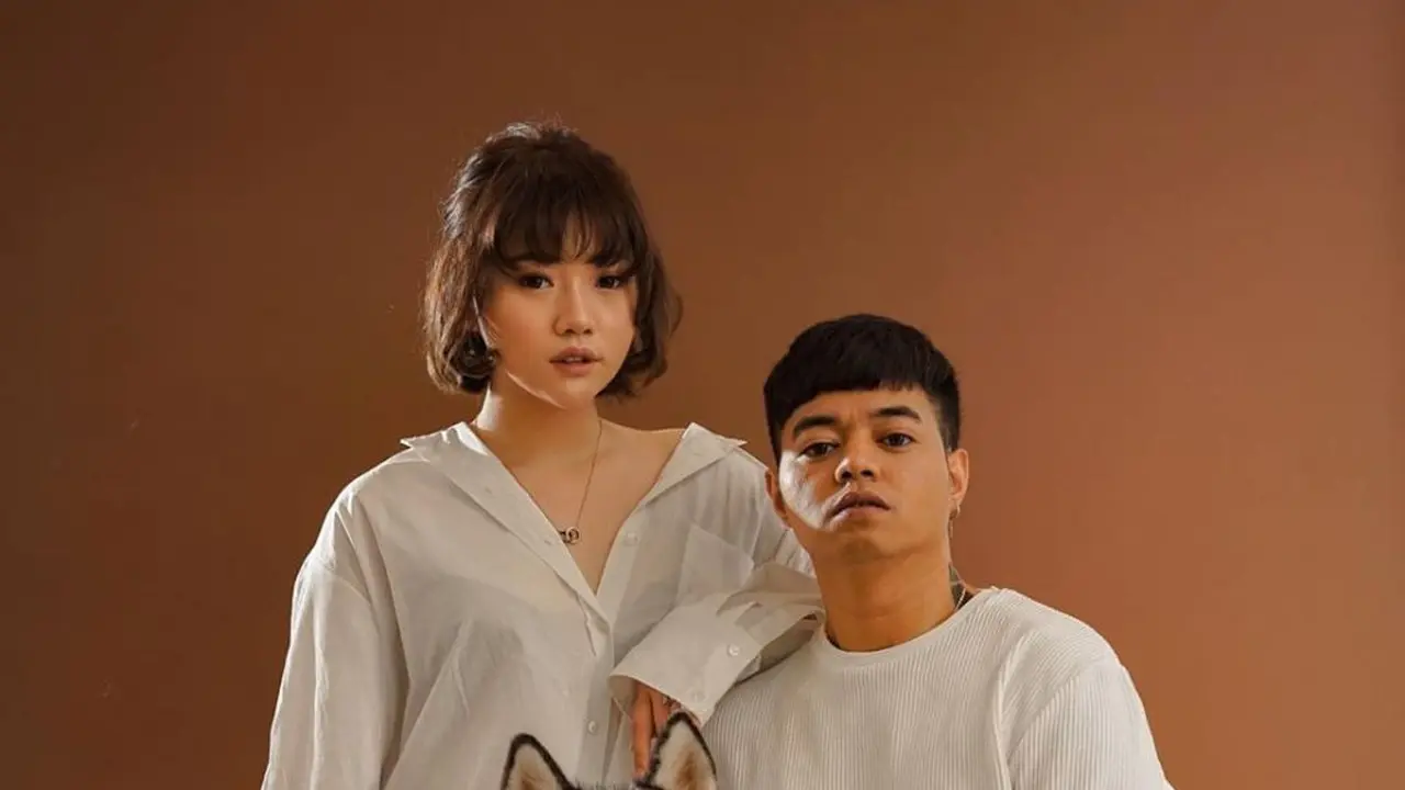 Potret Prewedding Reza Arap dan Wendy Bersama Anjing Lucu dan Menggemaskan