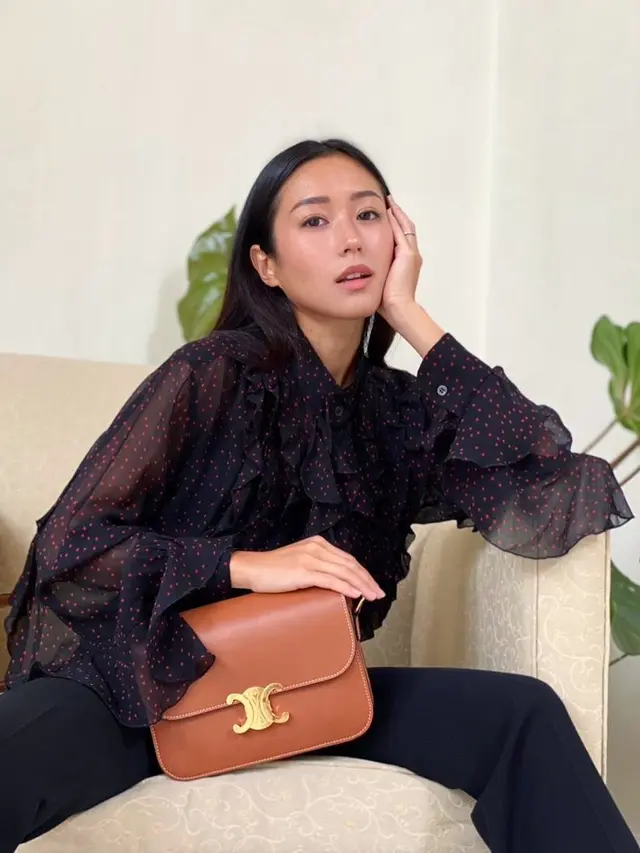 Menantu keluarga Bakrie