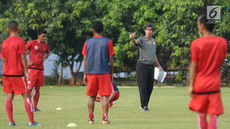 Persija Matangkan Taktik dan Genjot Fisik Pemain