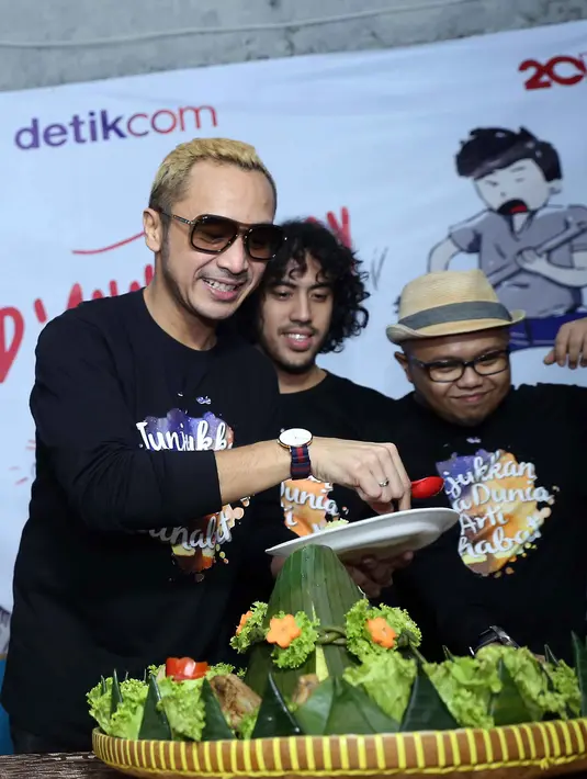 Giring mengatakan, baginya 14 tahun tanpa bongkar pasang personel itu luar biasa. Musiklah yang menyatukannya. (Nurwahyunan/Bintang.com)