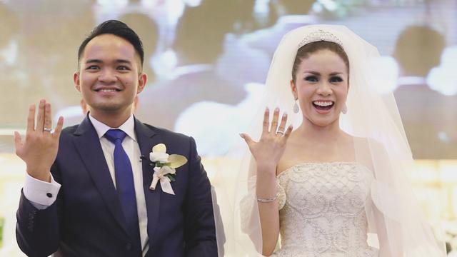 Menikah dengan Crazy Rich Surabaya, Ini 6 Momen Romantis Momo Geisha dan Suami