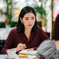 Ilustrasi perempuan sedang mengobrol. (c) mentatdgt/Depositphotos.com