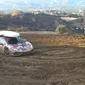 Lamborghini Huracan diajak bermain lumpur (Alex Choi)