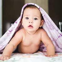 Ilustrasi seorang bayi/copyright unsplash.com/Jonthan Borba