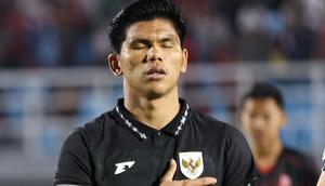 Pemain Timnas Indonesia U-23,&nbsp;Cahya Supriadi, saat menghadapi Timnas Korea Selatan U-23 pada laga terakhir Grup J Kualifikasi Piala Asia U-23 2025 di Stadion Gelora Delta, Sidoarjo, Jawa Timur pada Selasa (9/9/2025) malam WIB. (Bola.com/Abdul Aziz)
