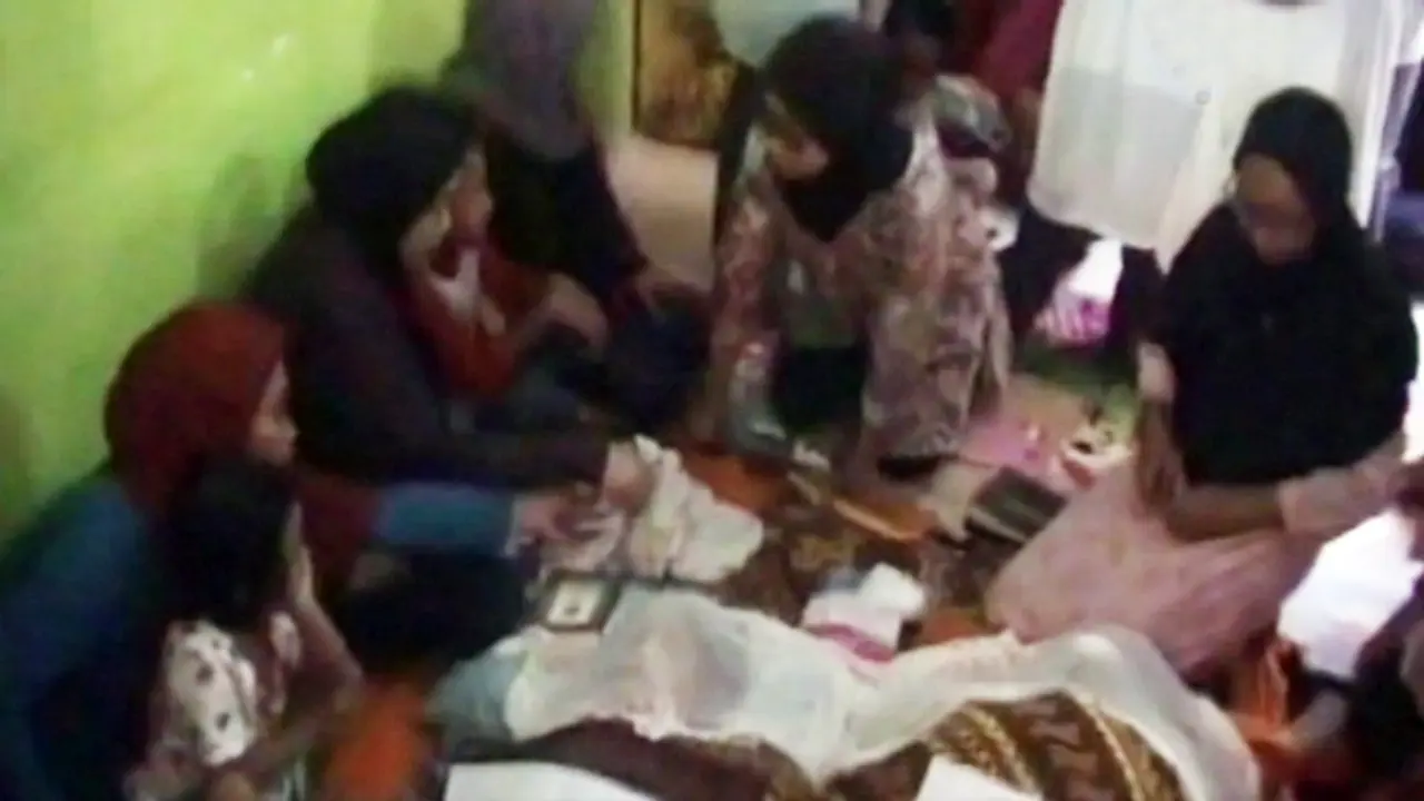 Korban Kapal Tenggelam - Liputan6 Petang 