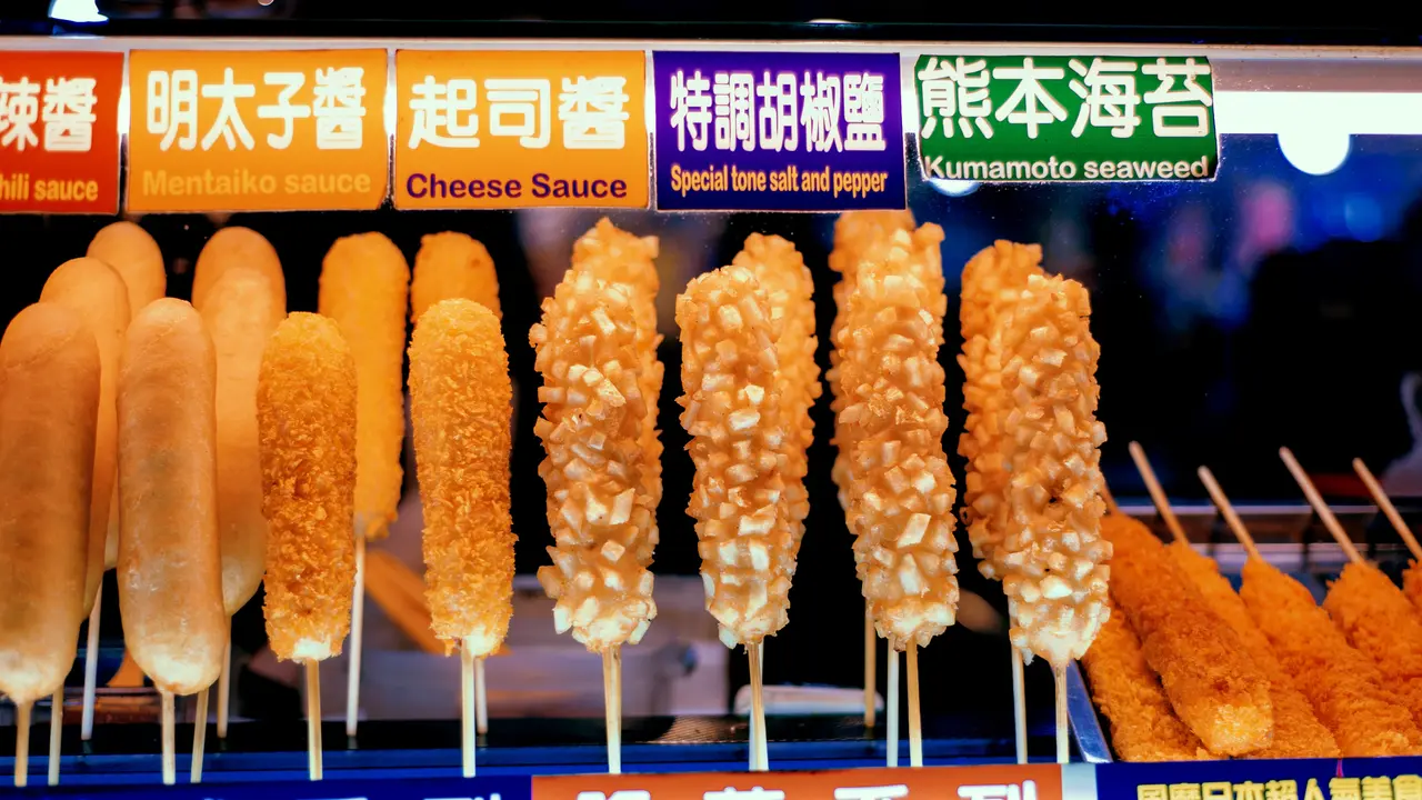 Ilustrasi makanan, corn dog