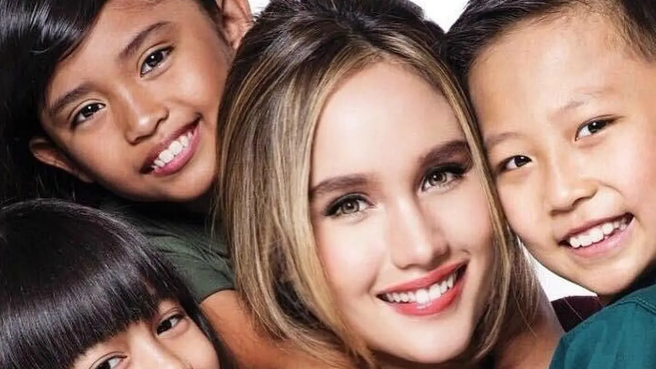 Cinta Laura