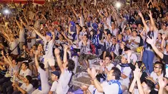 Ratusan anggota Inter Club Indonesia memadati acara puncak Gathering Nasional ke-4 di GWK, Bali, Sabtu (29/8/2015). (Bola.com/Vitalis Yogi Trisna)