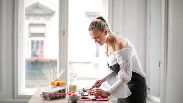 Cara Praktis Membuat Ayam Pandan Khas Thailand