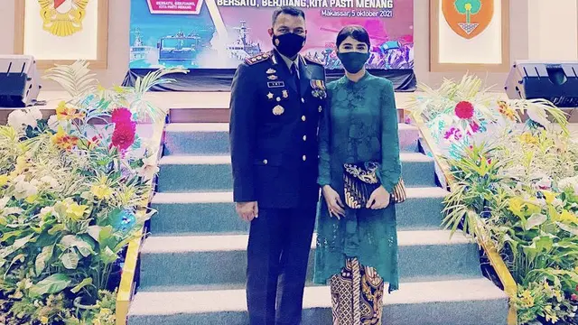 Tampilan Uut Permatasari jadi Ibu Bhayangkari Setia Dampingi Suami