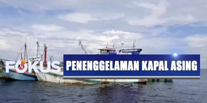 Kala Menteri Susi Pudjiastuti Pimpin Penenggelaman 21 Kapal Asing di Pontianak