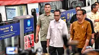 Menteri Perhubungan (Menhub) Budi Karya Sumadi menemani Presiden RI Joko Widodo (Jokowi) menjajal LRT Jabodebek, Kamis,  3 Agustus 2023.