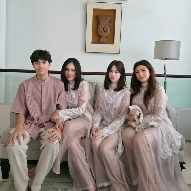 Ayu Ting Ting hingga Tasya Farasya, Potret Hangat Ibu Tunggal dan Anak Selebriti Rayakan Lebaran