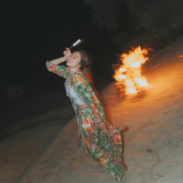 6 Potret Penampilan Wulan Guritno Rayakan Ultah ke-43, Bak ABG Usia 20-an Tahun