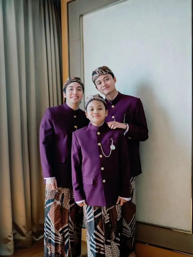 7 Potret Rizwan di Nikahan Sang Kakak, Kedekatan dengan Harleyava Princy Disorot