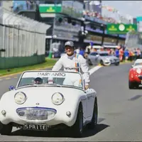 Beginilah gaya kece Rio Haryanto saat memulai debut di F1, dijamin kamu bakalan makin jatuh cinta.