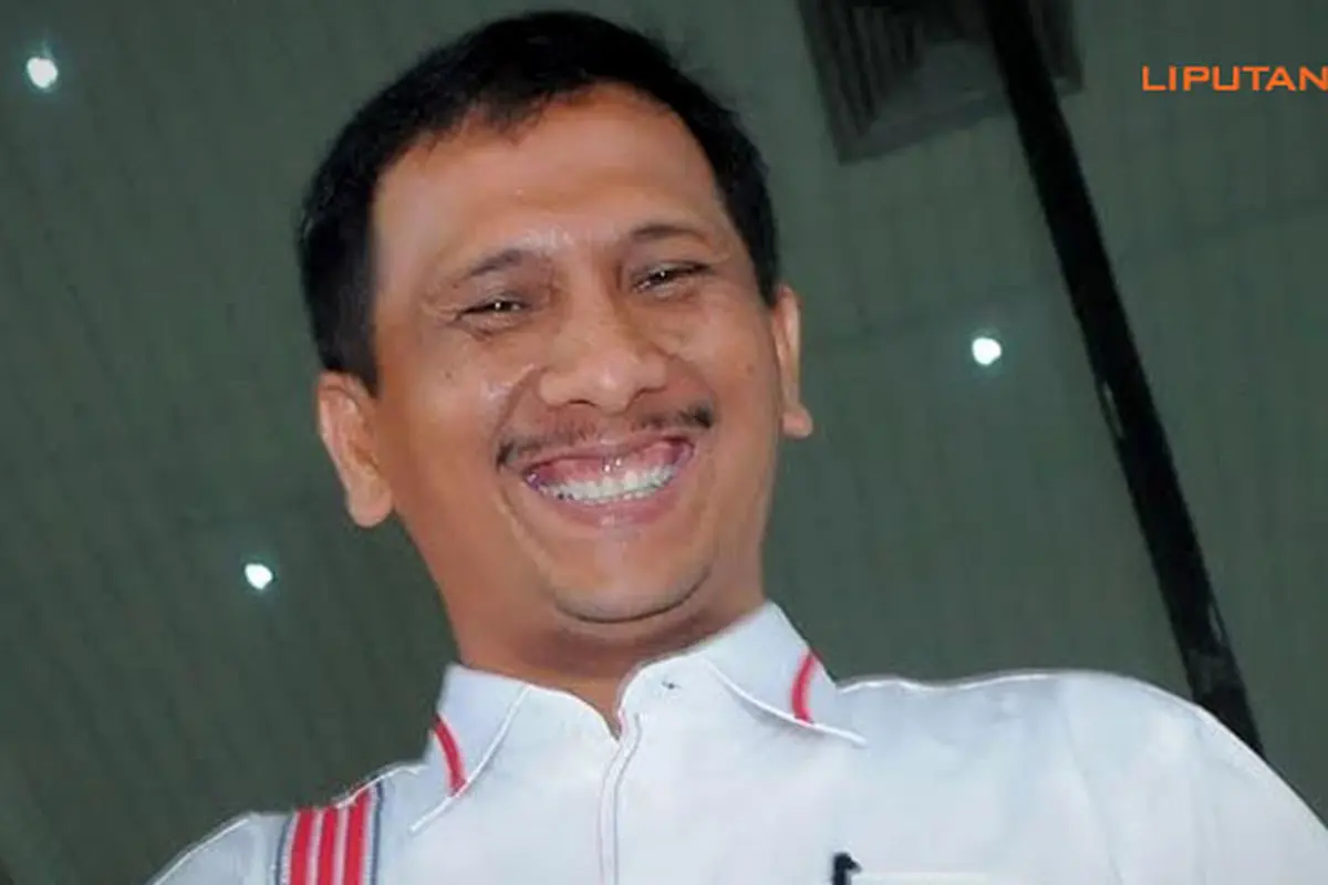 pasek-datangi-140128b.jpg