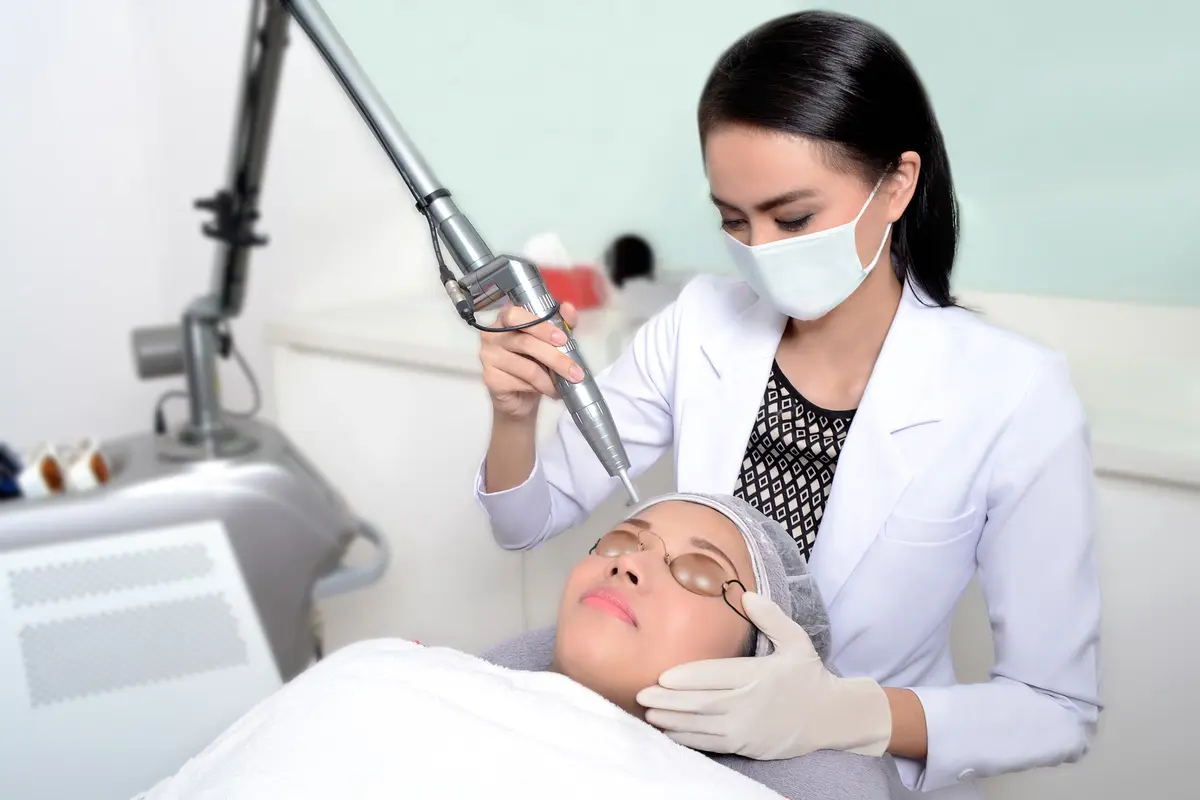 Wajah Kencang Dengan Botox Tanpa Disuntik