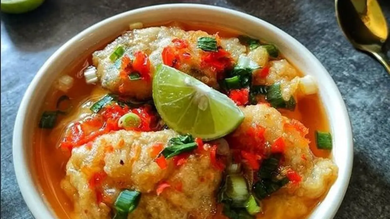 Semangkuk cireng kuah pedas