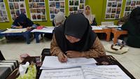 Santri Pesantren Kaligrafi Alquran Lemka Sukabumi. (Liputan6.com/Fira Syahrin)