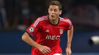 Gelandang Benfica Segera Tes Medis dengan Chelsea