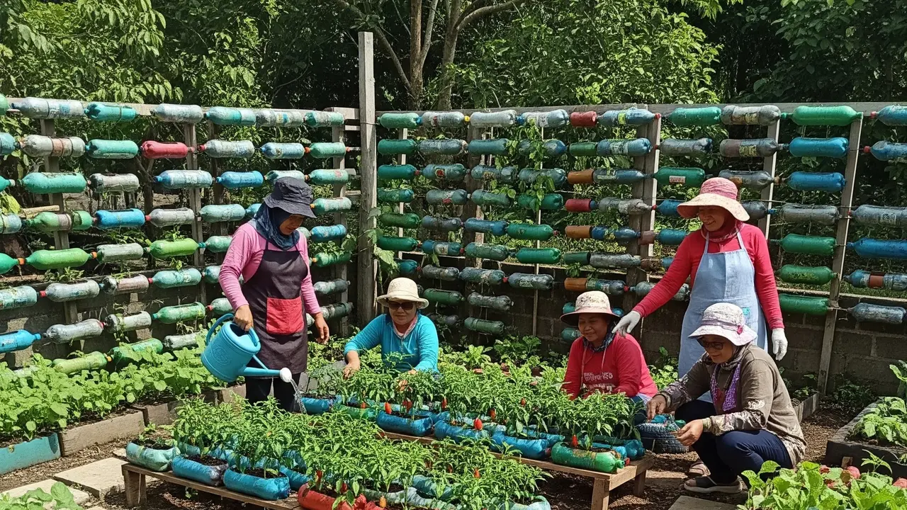 Ide Kebun Sayur untuk Ibu Dasawisma dari Barang Bekas (Image by Gemini AI)