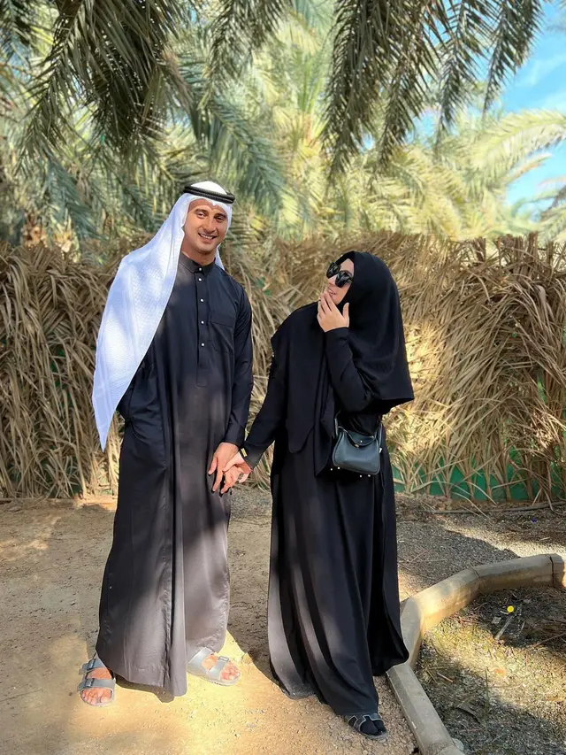 Baby Guzel ikut Ali Syakieb ke Madinah (Instagram/guzelimalisyakieb)