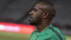 Striker Timnas Indonesia, Boaz Solossa, saat mengikuti latihan di SUGBK, Jakarta, Sabtu (13/1/2018). Timnas Indonesia menggelar latihan terakhir sebelum laga persahabatan melawan Islandia. (Bola.com/Vitalis Yogi Trisna)