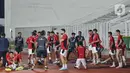 Usai melakukan pemusatan latihan selama sepekan di Bali, timnas Indonesia menggelar latihan terbuka perdana di Stadion Madya, Kompleks Gelora Bung Karno, Jakarta, Senin (2/5/2025). (Liputan6.com/Angga Yuniar)