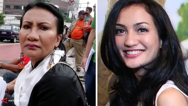 Ratna Sarumpaet dan putrinya, Atiqah Hasiholan