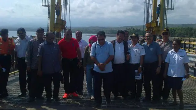 Komisi V Tinjau Lokasi Waduk dan Pelabuhan di Kabupaten Ngada