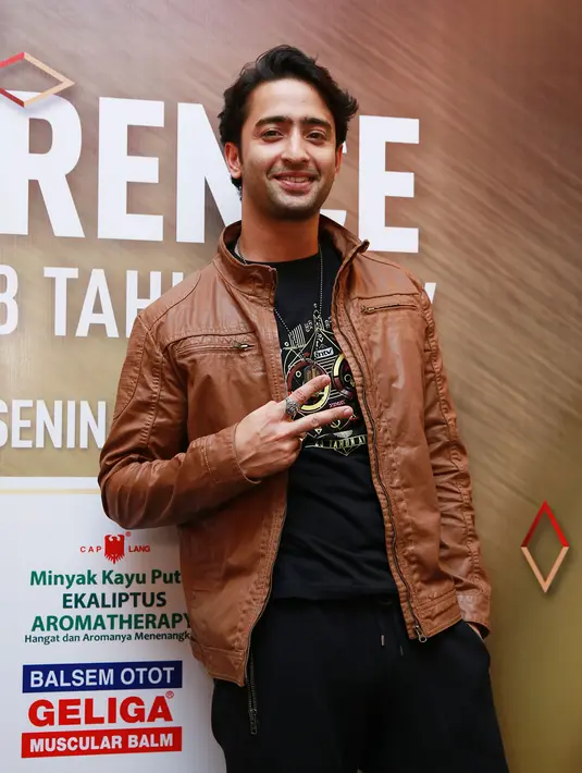 "Aku juga merindukan nyetir saat berada di Jakarta. Sebetulnya sama-sama padat trafficnya, tapi di Bombay, kamu tidak akan melihat orang tersenyum. ‎Sedangkan di Indonesia semua orang mudah untuk tersenyum,"pungkasnya. (Deki Prayoga/Bintang.com)