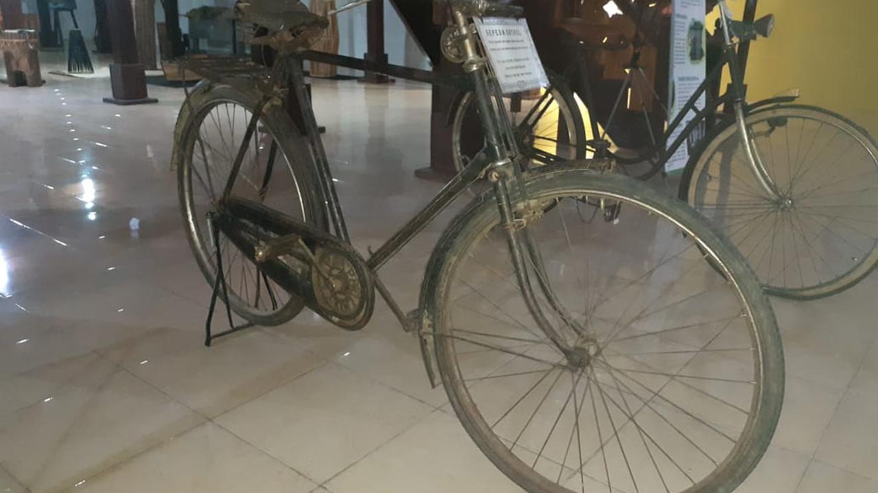 Sepeda Ontel Pasukan Rimba