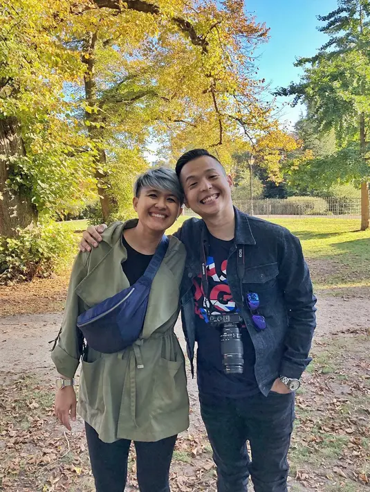 Ernest Prakasa dan Keluarga