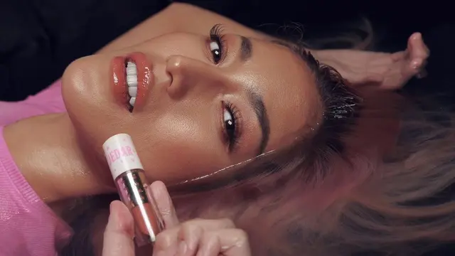 Jessica Iskandar (Instagram/jedarcosmetic)