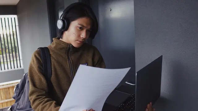 [Fimela] Iqbaal Ramadhan