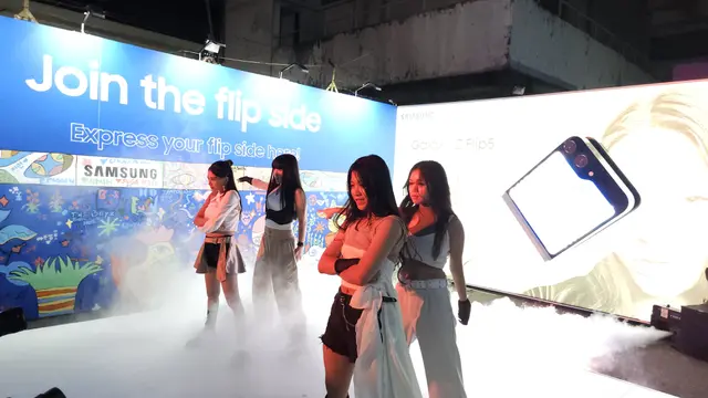 Samsung Flip Town