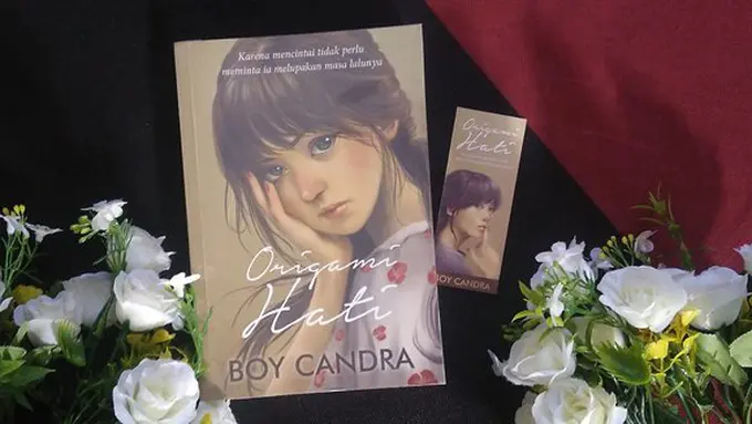 Origami Hati./Copyright Vemale/Endah