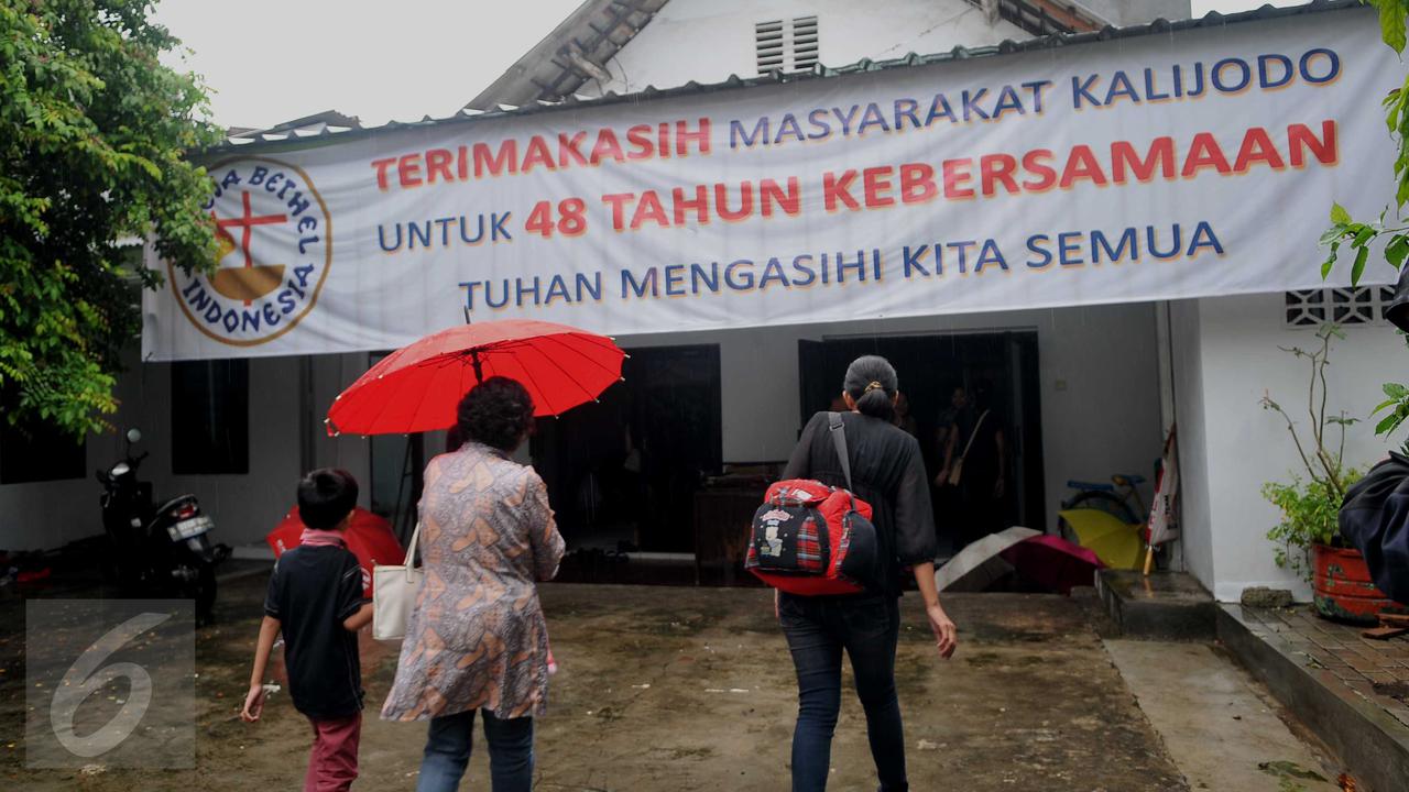 20160218- Hari Terakhir Warga Kristiani Ibadah di Gereja Bethel Kalijodo-Jakarta-GMS