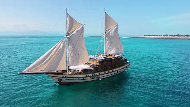 Kapal pinisi The MAJ Oceanic