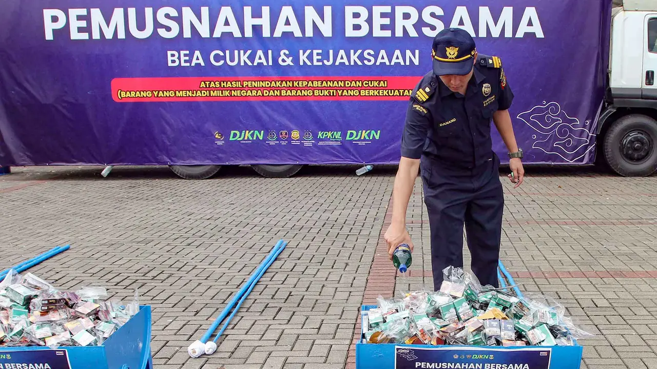 Bea Cukai Banten Musnahkan 41,5 Juta Batang Rokok dan Barang Ilegal Lainnya