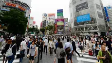 Jumlah Warga Jepang Terus Menyusut, Kini di Bawah 120 Juta
