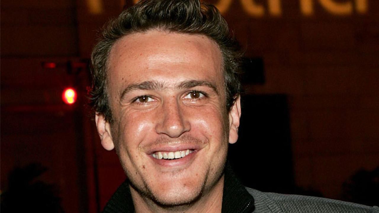 Jason Segel Mengaku Malu Telanjang di Sex Tape