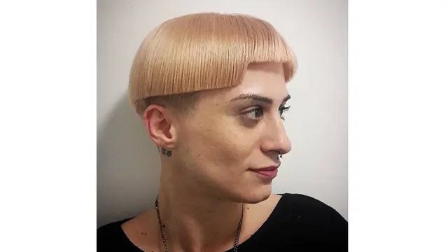 7 Gaya Rambut Tak Biasa Ini Nyeleneh Banget, Curi Perhatian