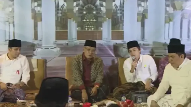 Gus Iqdam bertemu dengan Para Kiai dan Gus (Tangkap Layar YouTube Santri Tolol)