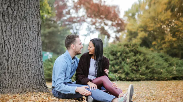 Rayakan Valentine dengan Cinta, Sesuaikan dengan Love Language Pasanganmu!