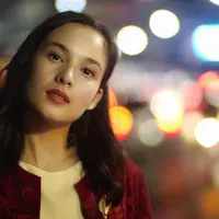 Chelsea Islan menjadi salah satu model yang dipotret Gading. Aktris 24 tahun ini sukses bermain berbagai judul film seperti Rudy Habibie, Di Balik 98, dan Sebelum Iblis Menjemput. (Liputan6.com/IG/@gadiiingmoto)