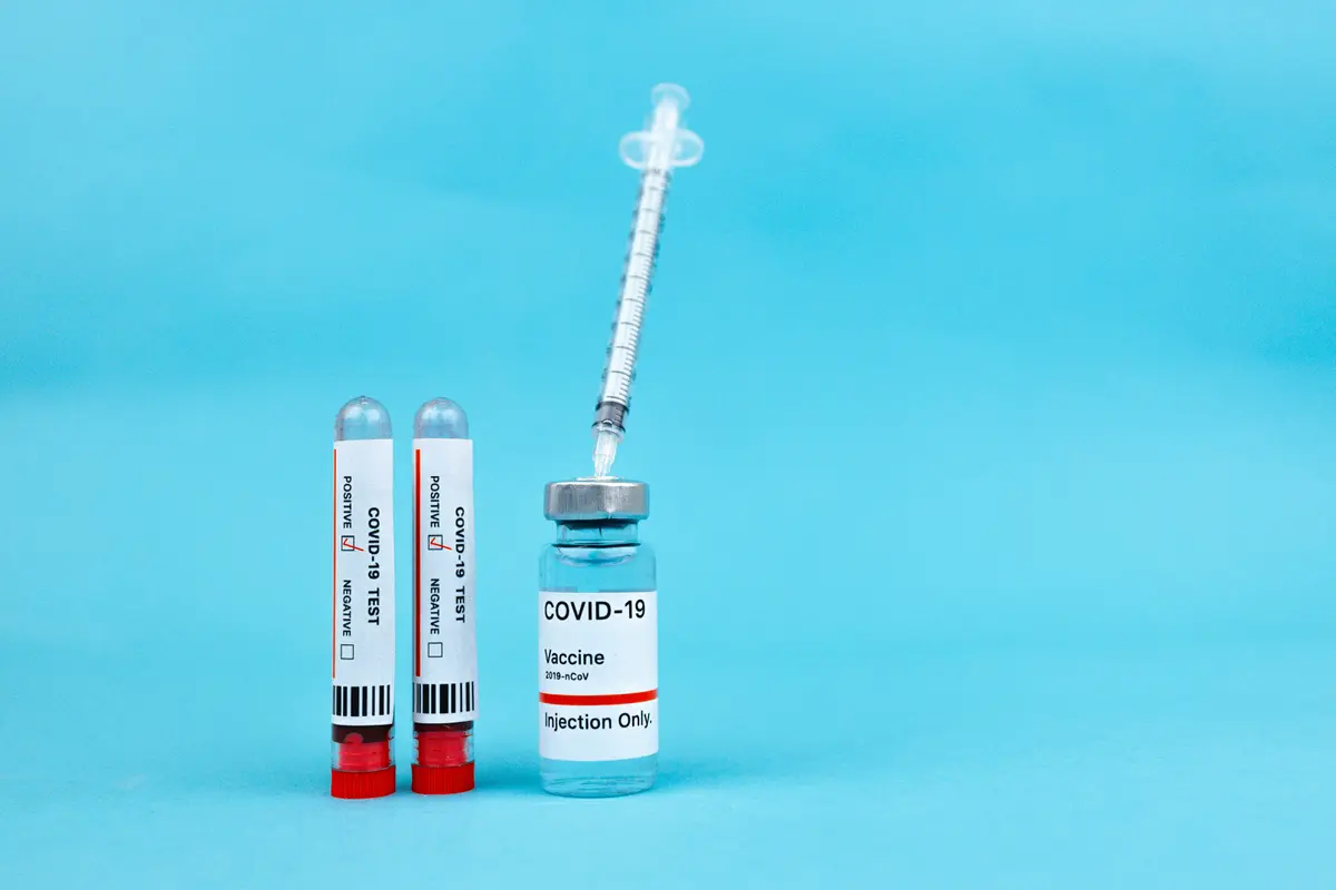 Sebanyak 4,7 Juta Dosis Vaksin Covovax dan Pfizer Tiba di Indonesia